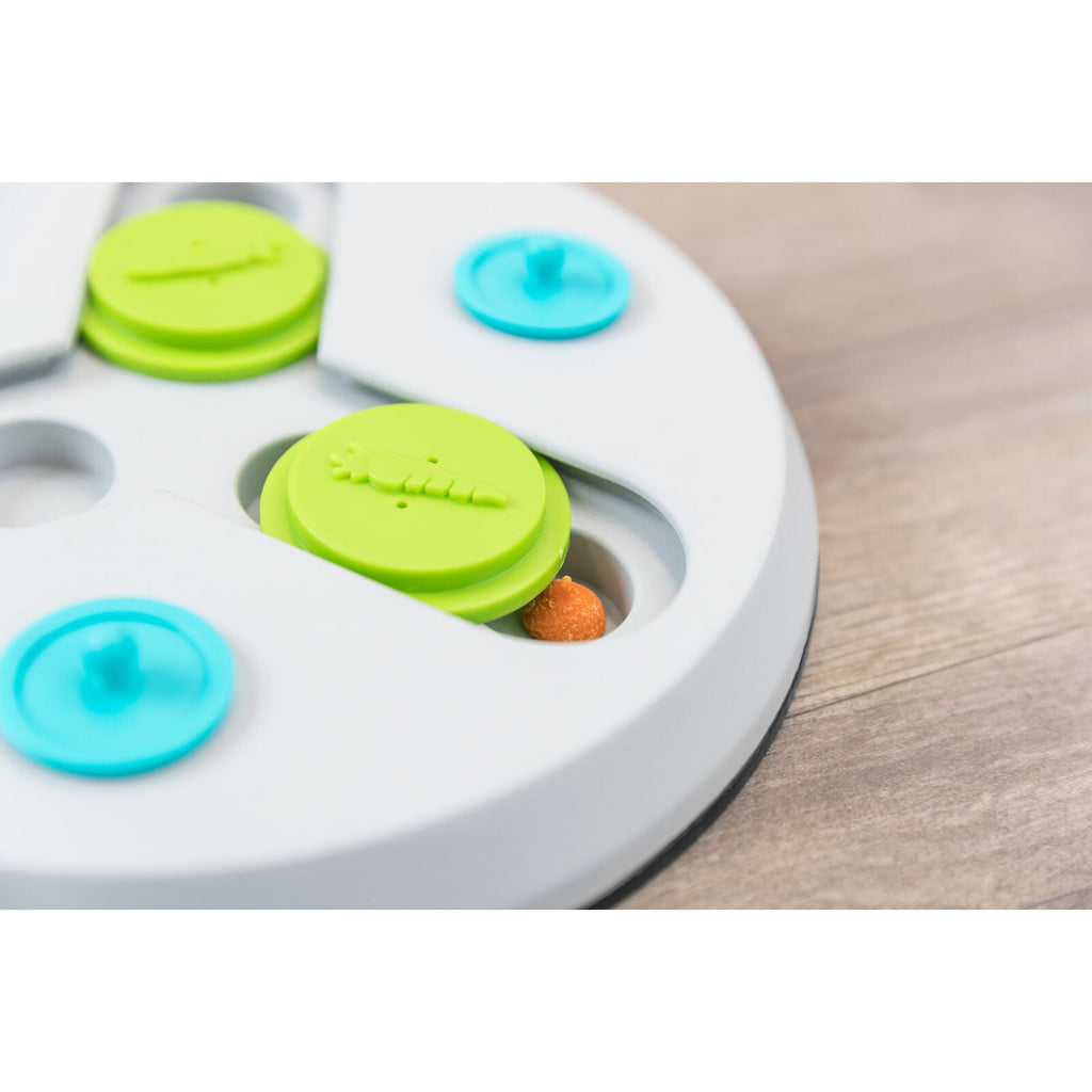 Slide & Fun Board Strategy Game Trixie